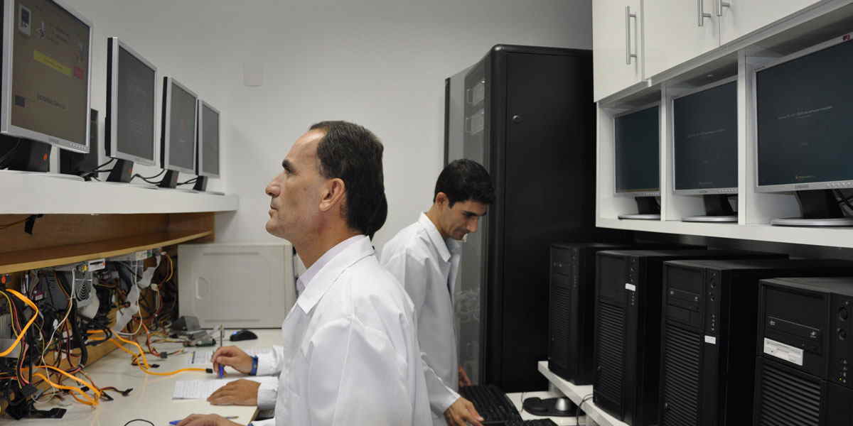 Laborátorio Avançado de Recuperação de Dados