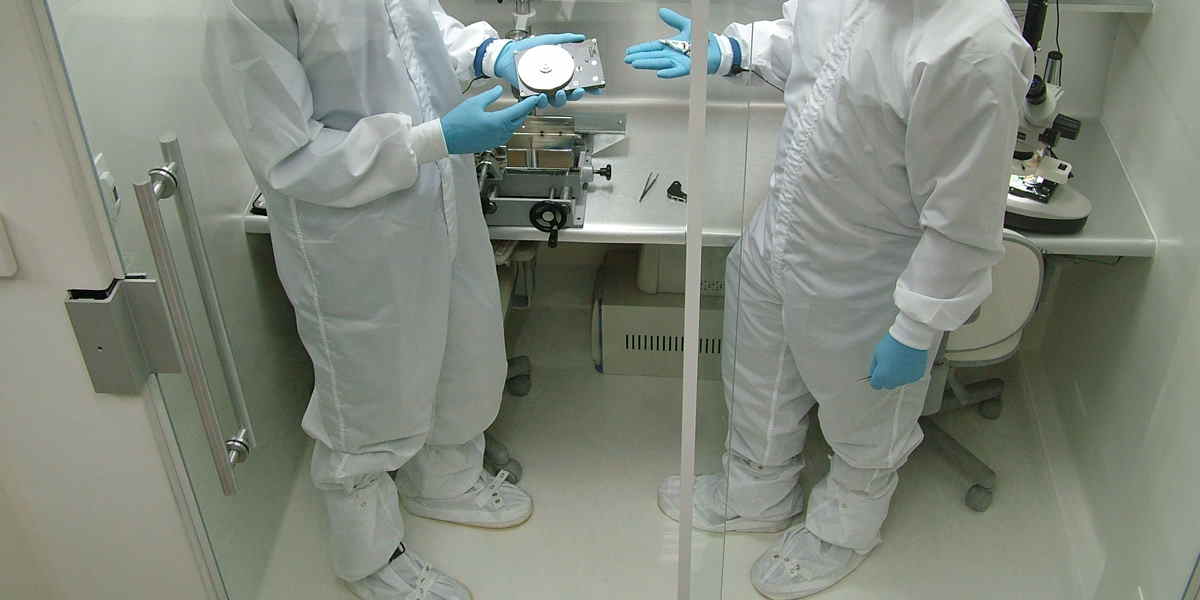 A Sala Limpa da DATADISK foi desenvolvida dentro dos padrões internacionais