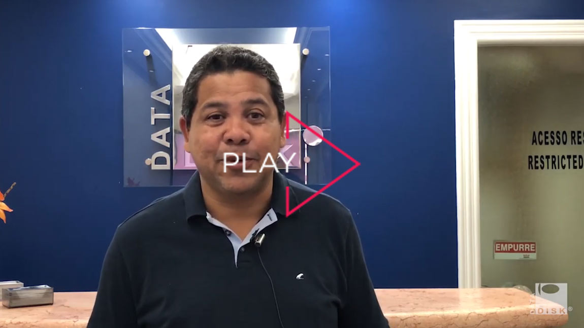 Meu notebook travou e perdi o acesso aos meus dados, mas consegui recuperar.