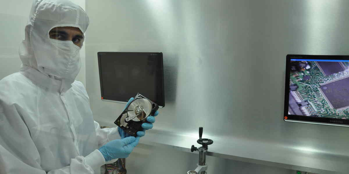 Sala Limpa da DATADISK do ano de 2012